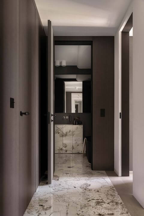 wykończenie łazienki kamieniem