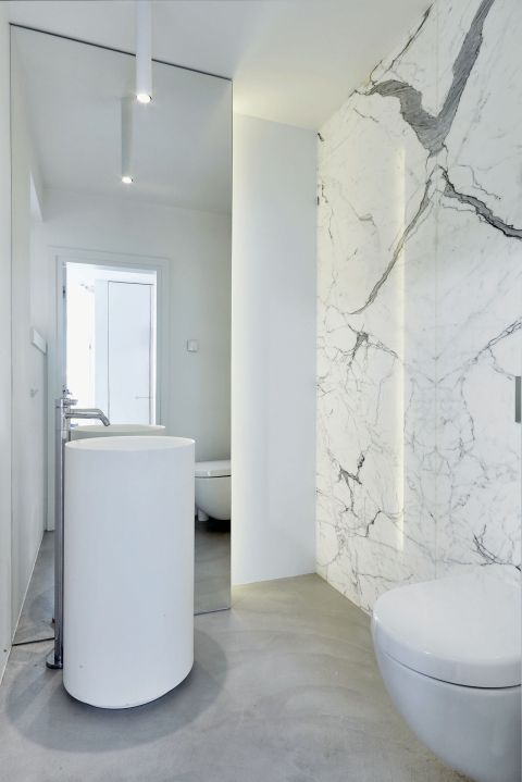 Architektura i las: nowoczesny dom z 65-metrowym tarasem