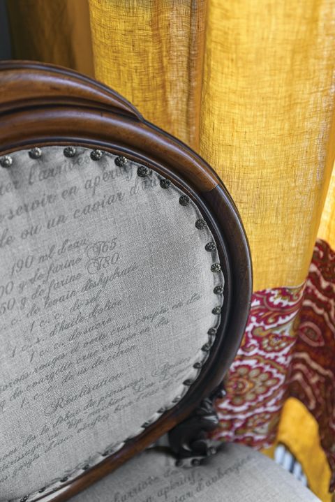 sypialnia w artystycznym stylu