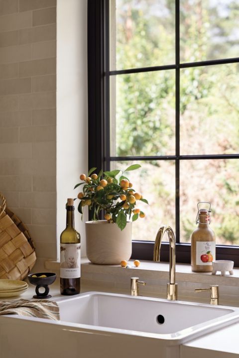 biała kuchnia rustykalna