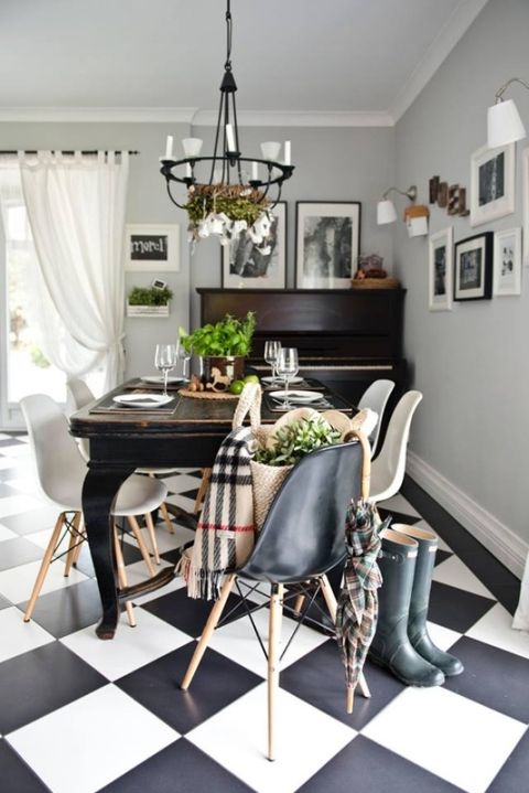 Czarno-biała szachownica i chłodne szarości stylu skandynawskiego - co wynika z takiego połączenia we wnętrzach?