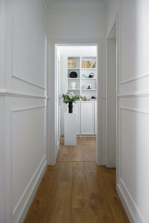 czarno-białe mieszkanie