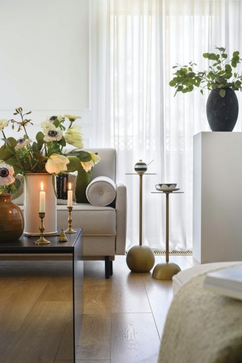 czarno-białe wnętrza