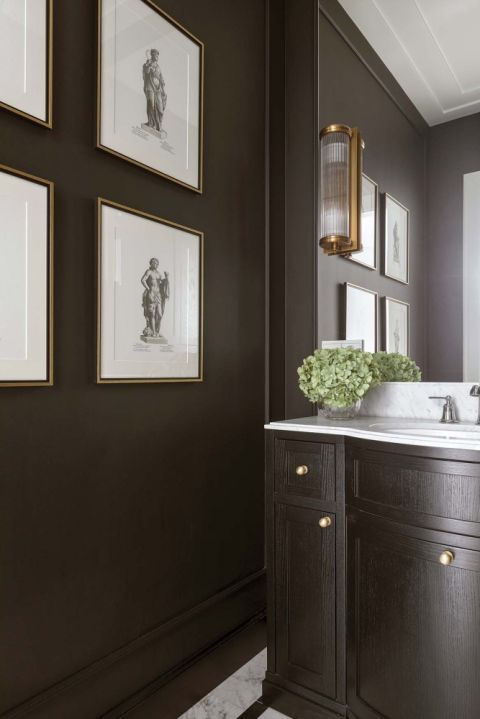 czarna zabudowa w łazience modern classic