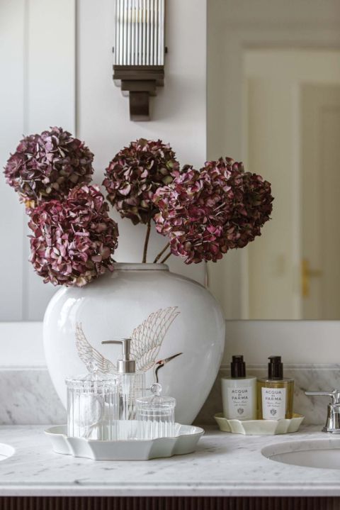 czarno białe łazienki modern classic