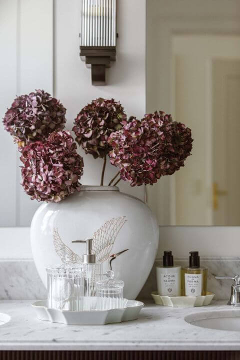 czarno białe łazienki modern classic