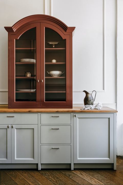 kredens do kuchni w stylu francuskim