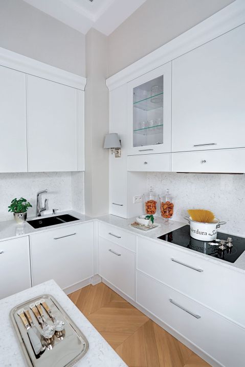 Aranżacja wnętrza w stylu hampton i nowojorskiego art déco