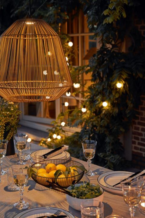 co i w czym podać na letnie przyjęcie - naczynia na napoje i przekąski na letni stół