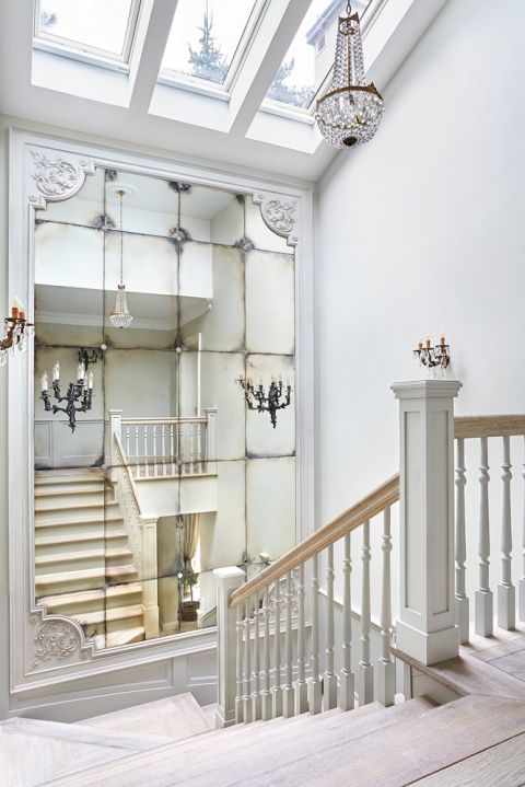 ściana luster w stylu weneckim