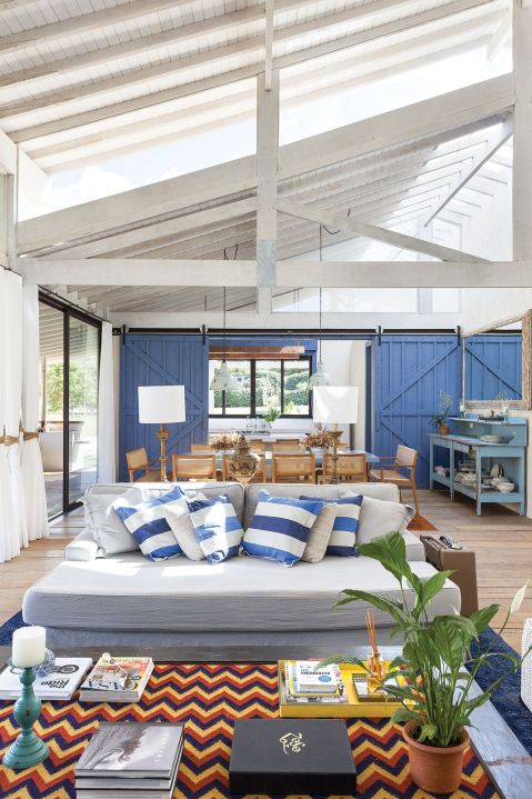 wakacyjny klimat w domu pod miastem