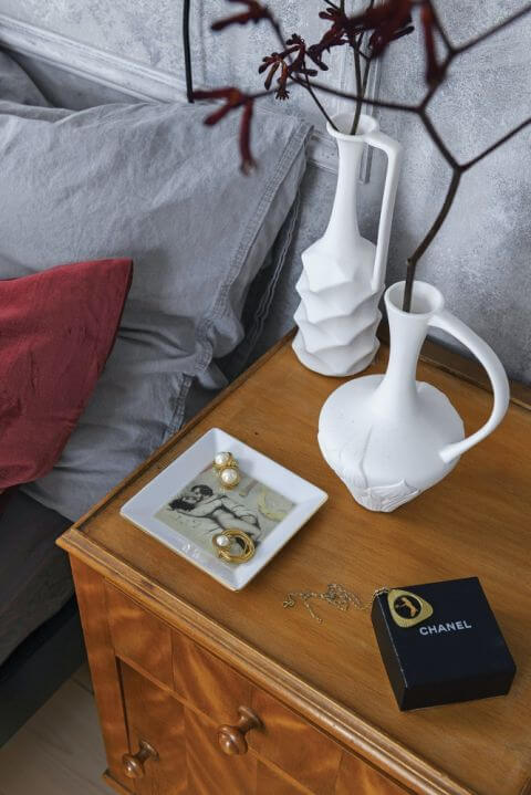 sypialnia w stylu loft dekoracje dodatki