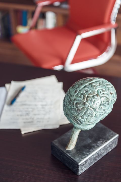 W mieszkaniu znajdują się stylowe i niekiedy zabawne dodatki - odzwierciedlają one charakter właściciela.