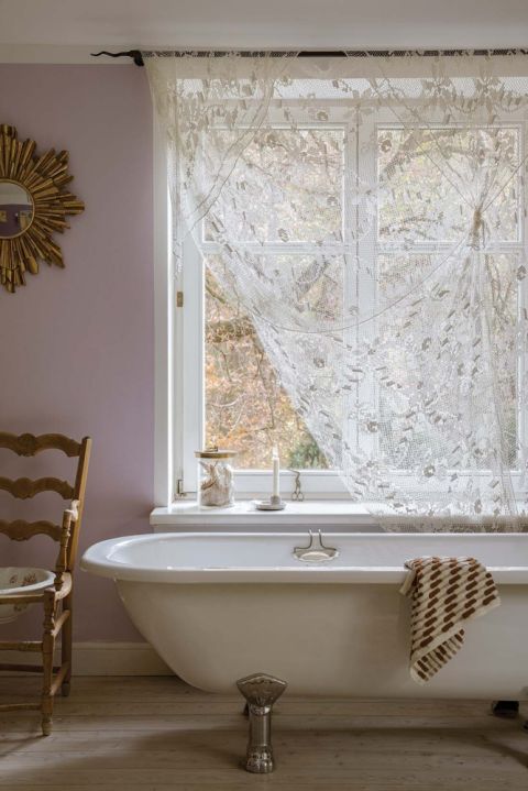 łazienka w stylowym domu z duszą