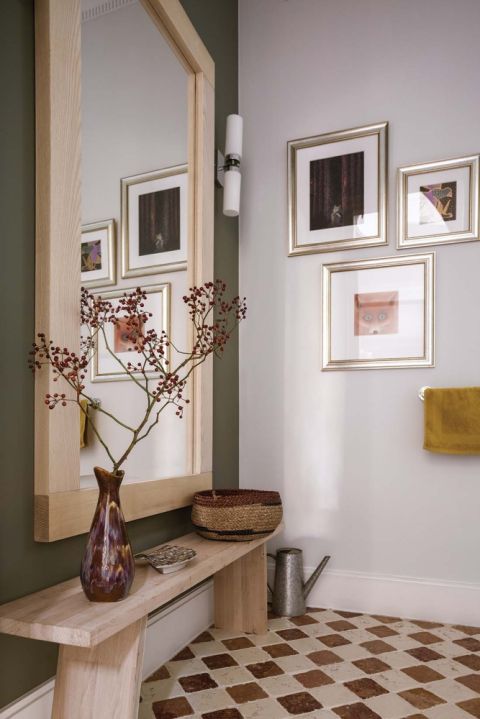 łazienka w willi z historią i artystyczną duszą