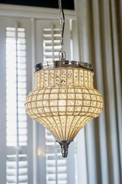 Żyrandol do salonu inspirowany marokańskimi lampionami