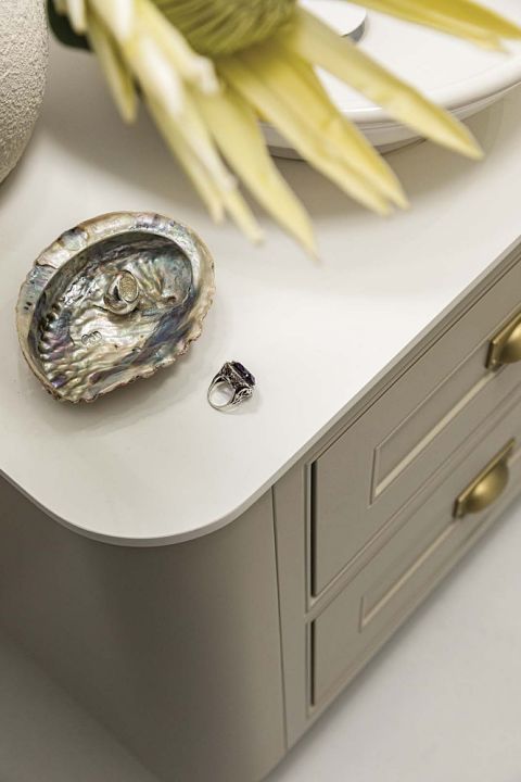 beżowa łazienka styl angielski