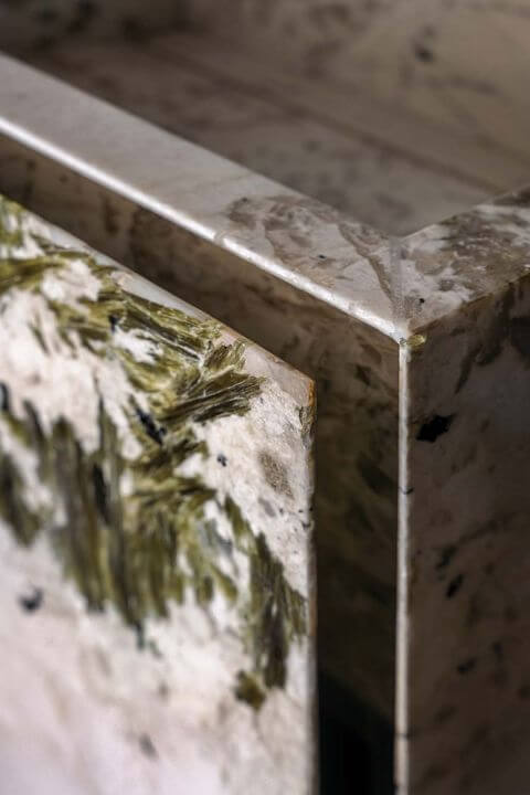 kamień dekoracyjny w łazience