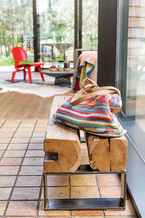 Nadają wnętrzu kolorów i lokalnej sielskości.