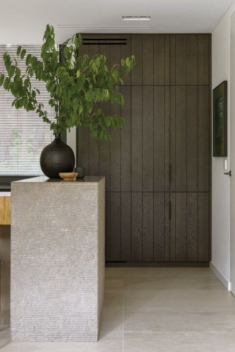 ocieplony minimalizm w aranżacji kuchni