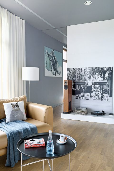 Trudno się zdecydować, co w tym krakowskim domu najpierw podziwiać. Czy widoki za oknem i Tatry w tle, czy