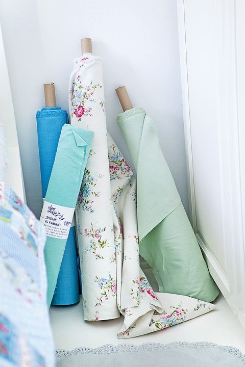 Warszawskie mieszkanie blogerki urządzone w skandynawskim stylu. Zobacz zdjęcia aranżacji w skandynawskim klimacie!