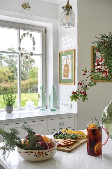 biała kuchnia w stylu skandynawskim