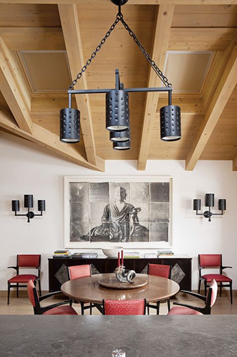 Drewniany dom w górach