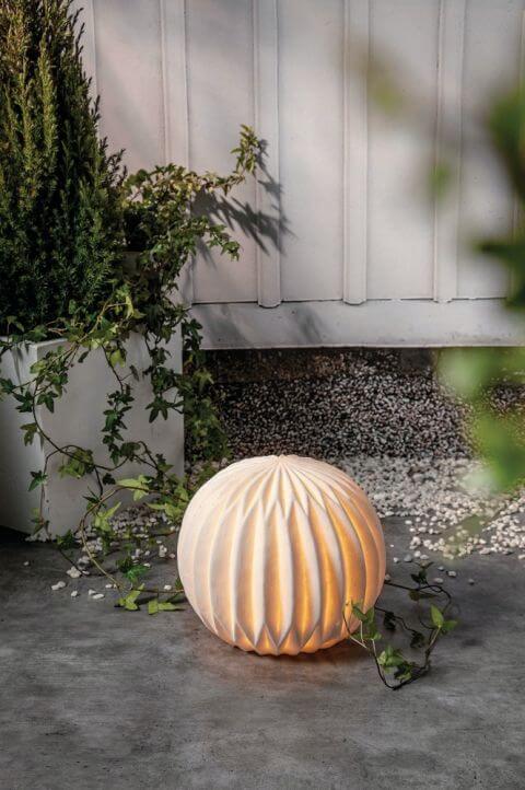 lampa kula do ogrodu