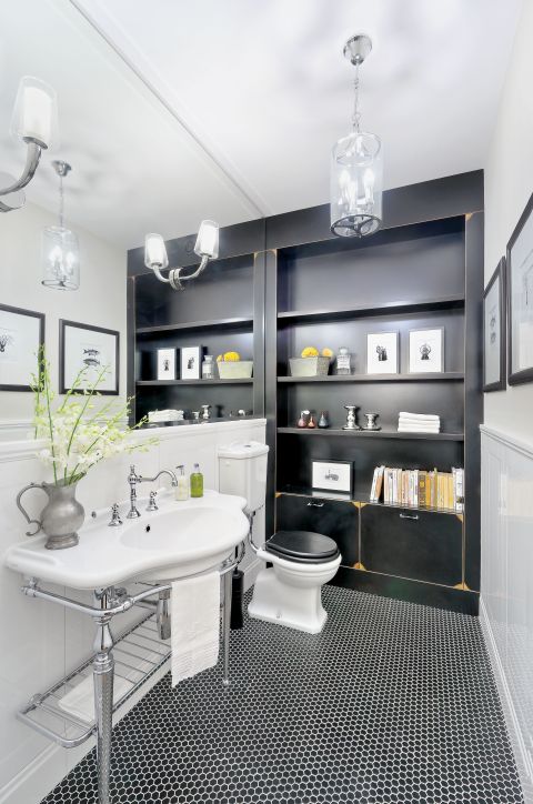 Umywalka na postumencie z Globo, armatura z THG Paris. Posadzka z Casa Dolce Casa.