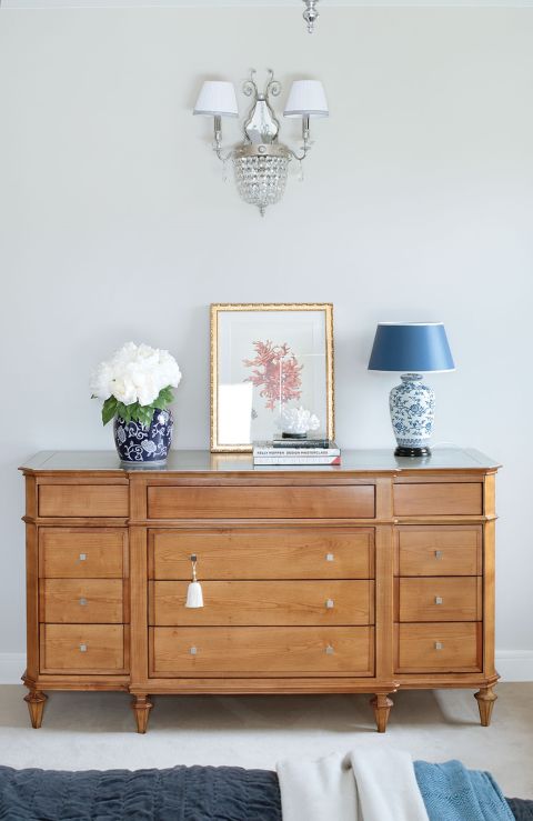 Mieszkanie pod Warszawą w stylu Hampton