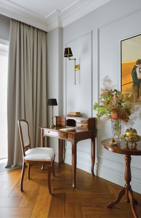 Luksusowe wnętrza: marmury, drewno i artdecowskie dekoracje