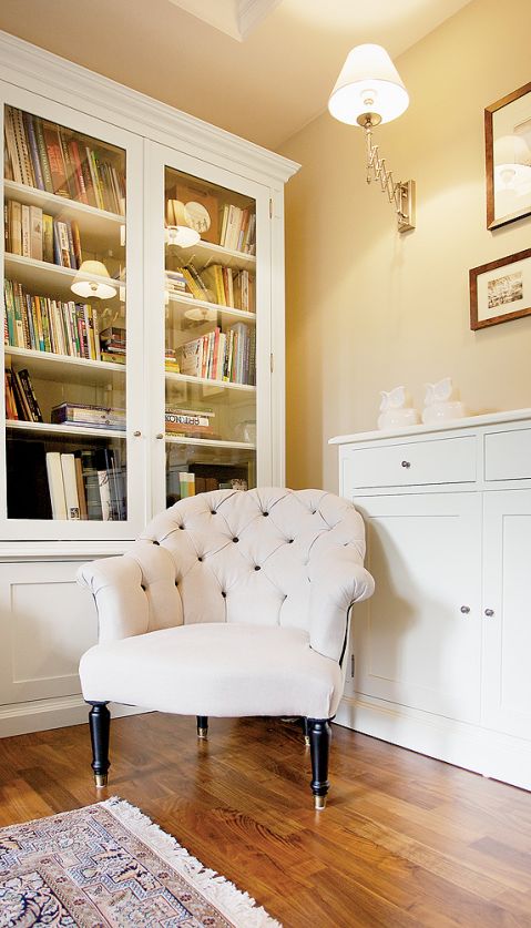 Czym kończy się równanie: stuletnia czynszówka plus plany z epoki? Imponującą artdecowską willą z oranżerią.