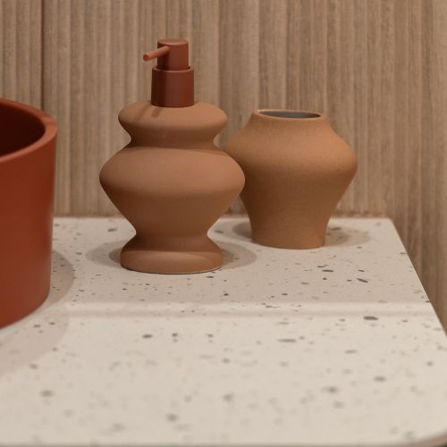 ceramiczne akcesoria łazienkowe