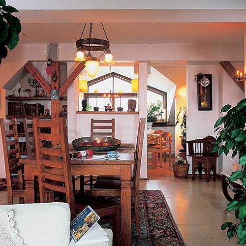 stylowe wnętrze poddasze salon