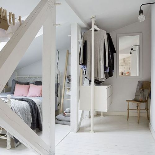 Biała sypialnia - inspiracje, projekt Agnieszka Turosieńska