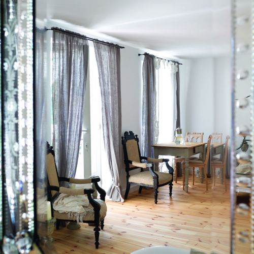 salon w stylu dworkowym