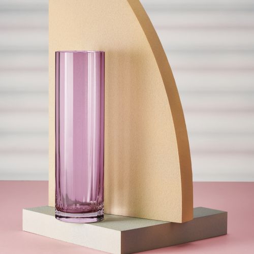 Unikalna, limitowana kolekcja to efekt współpracy marki Krosno ze światowej sławy projektantem – Karimem Rashidem.