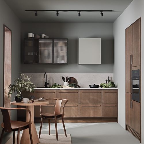 kuchnia w kolorze naturalnego drewna
