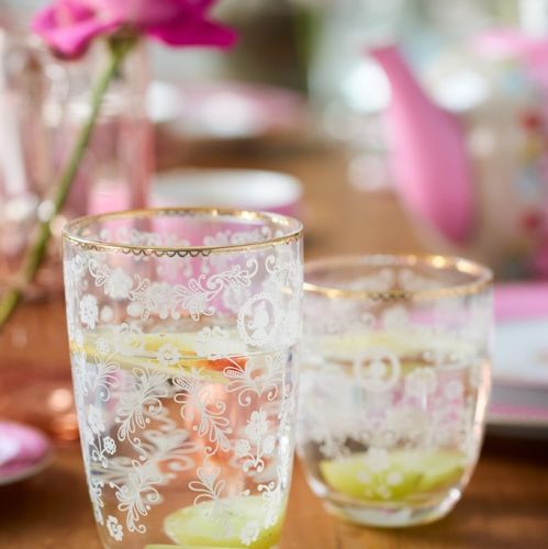 Szkło z kolekcji Floral. PIP Studio – kolorowe i niebanalne dekoracje