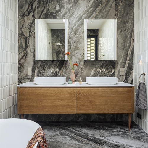 łazienka w stylu nowoczesnej klasyki