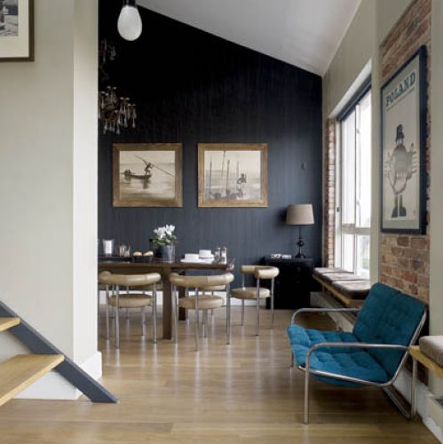 Apartament ze stalową antresolą