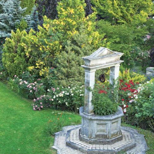 ￼Jedną z pasji Gianfranca jest recykling architektoniczny. Wydobyta podczas remontu starówki w L’Aquili studnia stała się