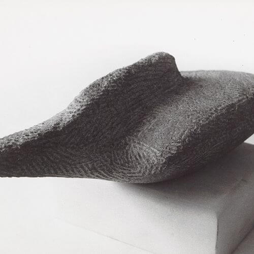 Barka , marmur, 1972 r. Kamienne szczęście