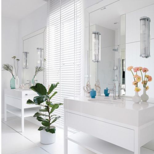 umywalki w białej łazience