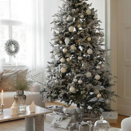 biała choinka aranżacje