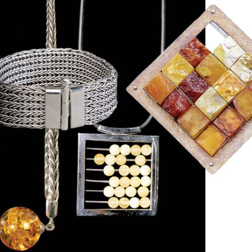 Biżuteria Barbary i Andrzeja Bielaków.