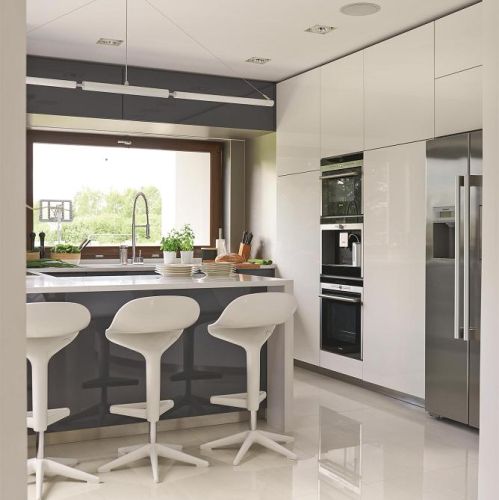 Minimalizm i dizajnerskie dekoracje