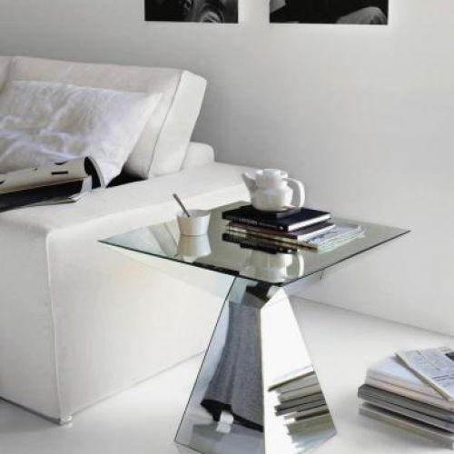 CATTELAN ITALIA. Klasyczne nowości z Mediolanu