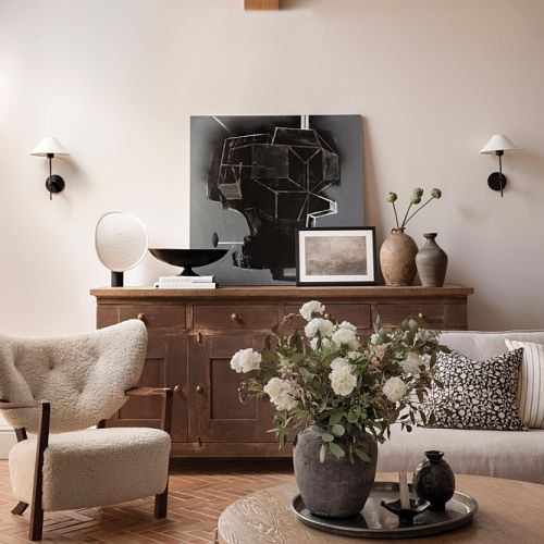 cegła drewno i meble z odzysku w mazurskim domu